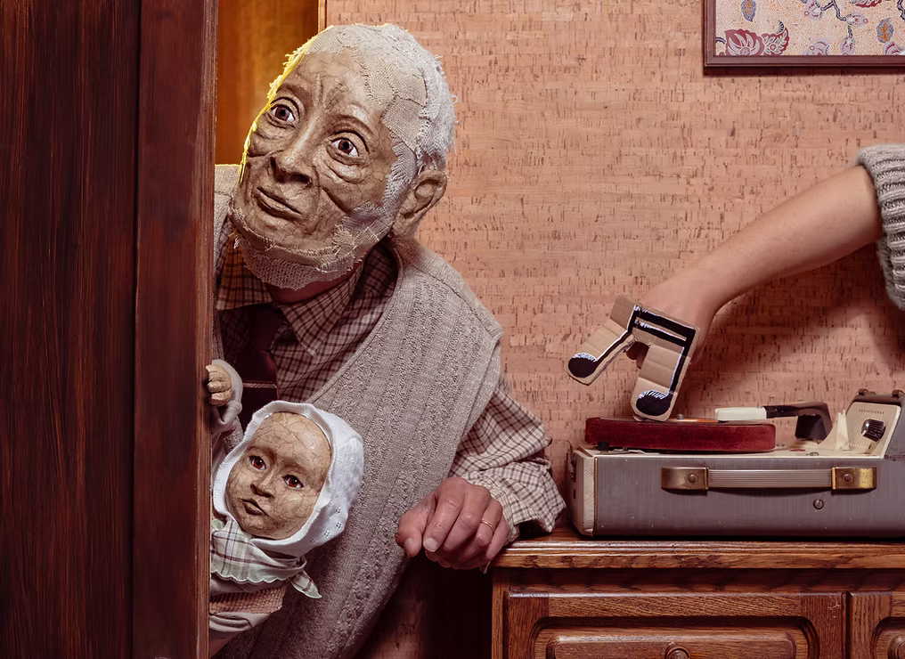 BANNER STUDIO FIGUR_GAMMEL liggend